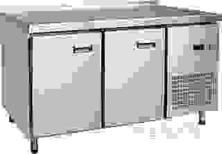 Стол холодильный СХС-70-011, 2 двери, 2 полки под GN 1/1, среднетемп. t (-2+8°С), 1430х700х860 мм