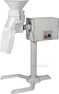 Универсальная кухонная машина ТОРГМАШ Россия УКМ-13