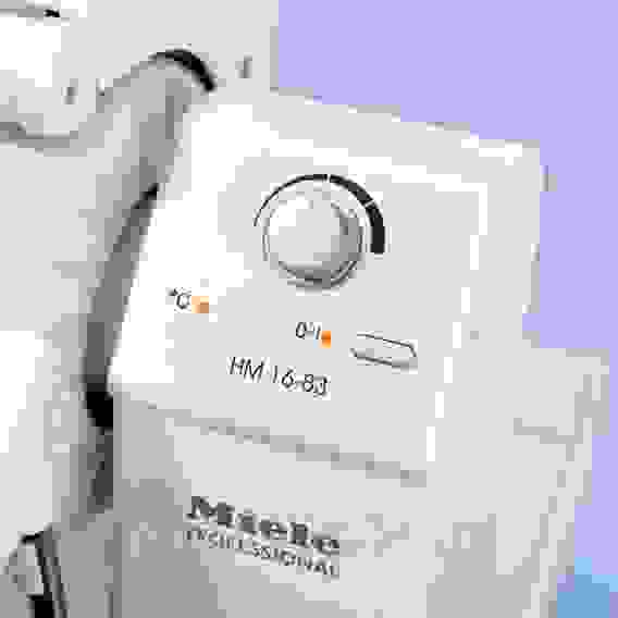 Гладильная машина Miele HM 16-83