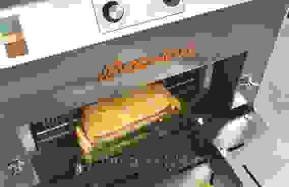 Хлеборезка (хлеборезательная машина) Восход «Кайман-2» М