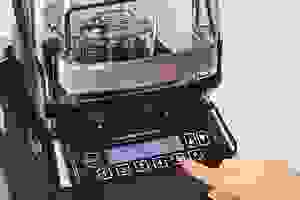 Блендер Hamilton Beach HBH750-CE